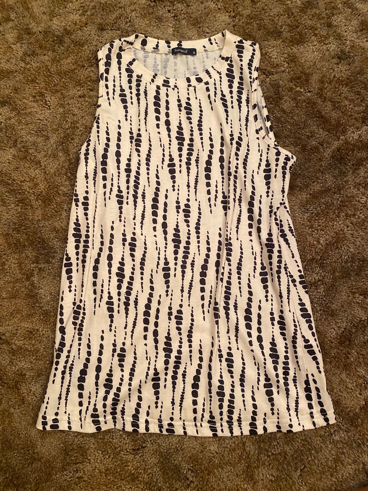 Sampeel Soft White Tank Top With Black Abstract Stripe Print